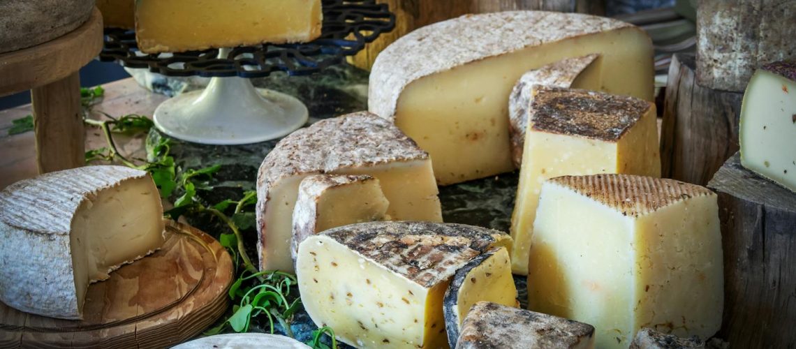 Alzheimer : le fromage est-il vraiment conseillé ?